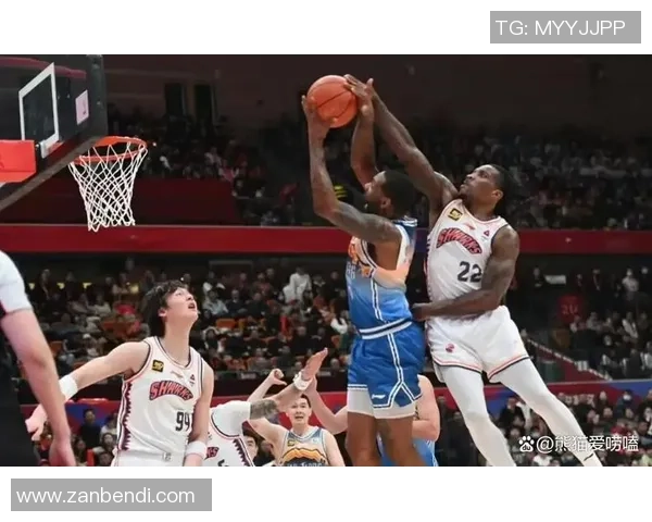 上海篮球队的拼搏之路与杯赛荣耀背后的故事探秘