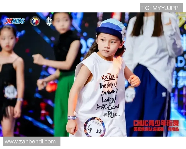 南京街舞队的转型之路与创新实践探讨重塑街舞文化新风貌