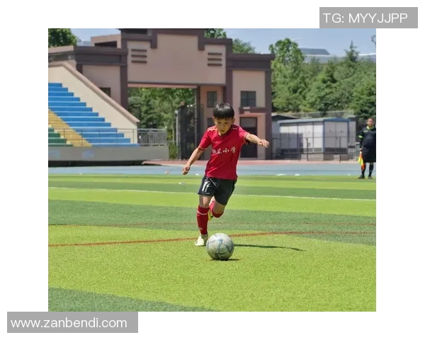 足球采精的艺术与科学探索如何提升球队整体表现与球员潜力